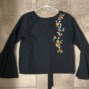 Cliché Small Long Sleeve Embroidered